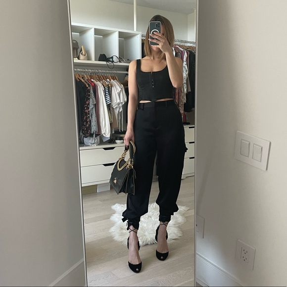 Fendi, Pre-owned Black Leather Kan I Shoulder Bag - Picture 9 of 9